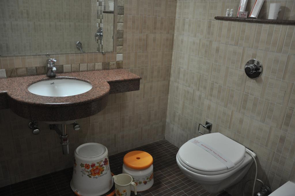 Hotel Vibhav Harsh Varanasi Ngoại thất bức ảnh