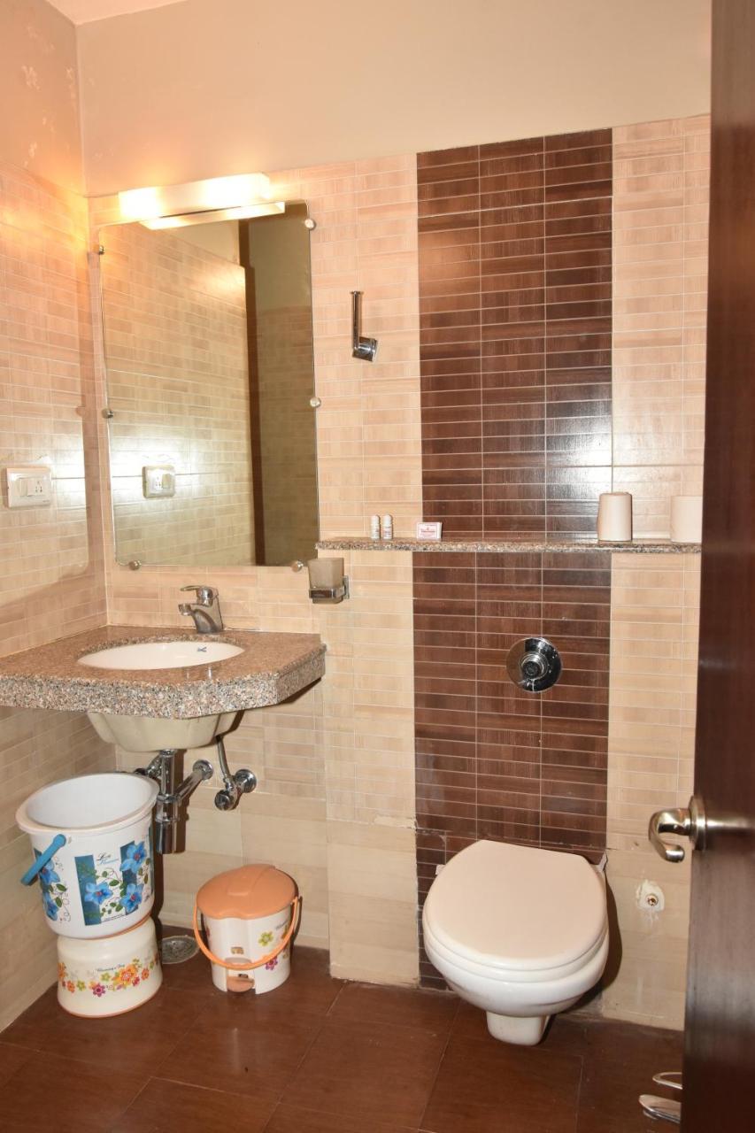Hotel Vibhav Harsh Varanasi Ngoại thất bức ảnh